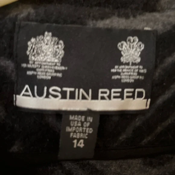 Austin Reed Wool Jacket. - Picture 2 of 2